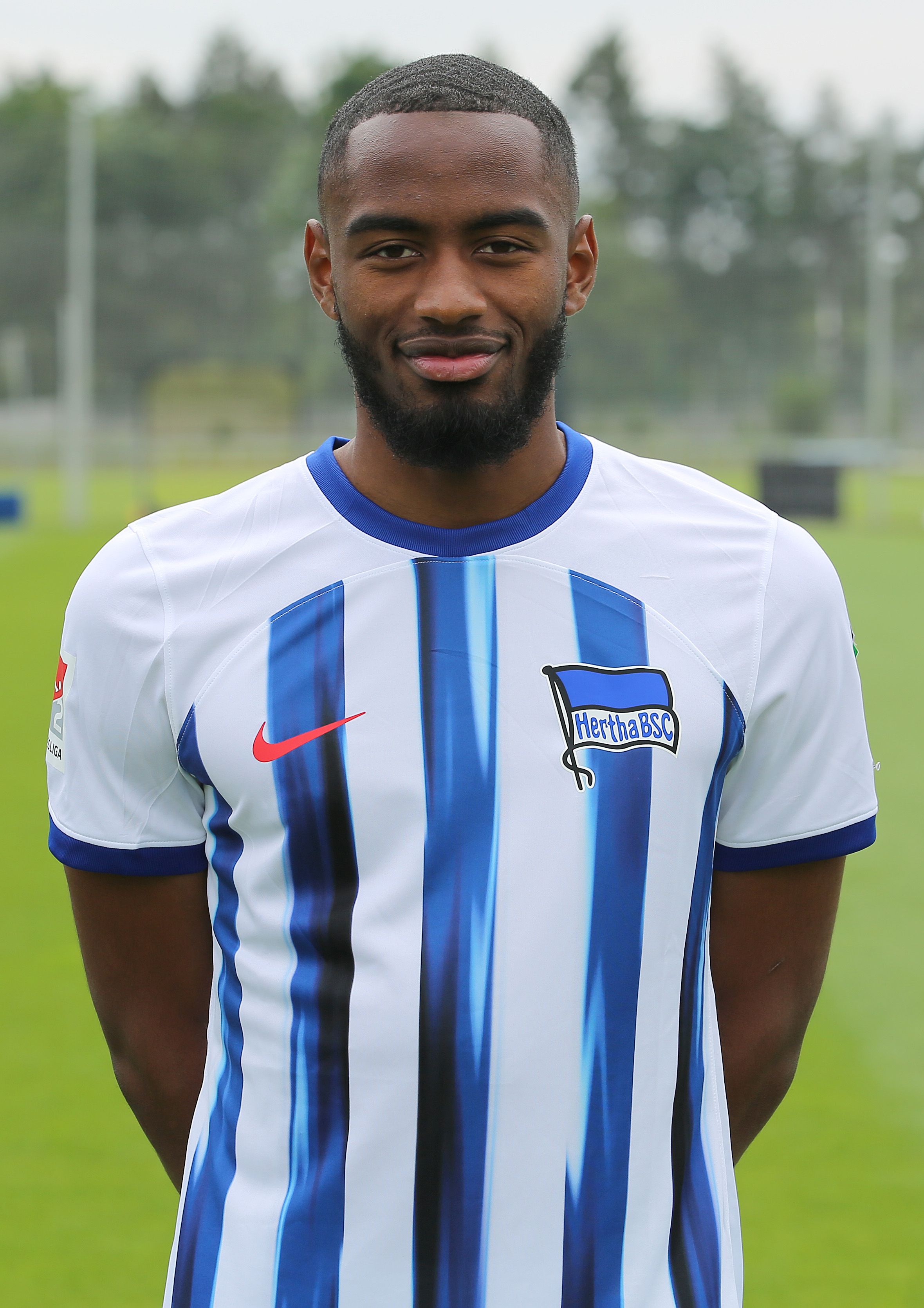 Myziane Maolida photo