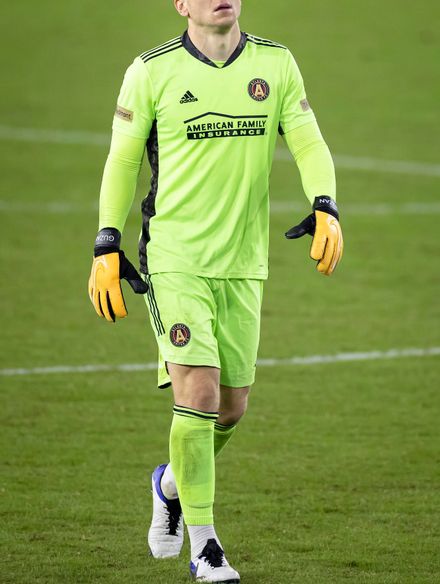 Brad Guzan photo