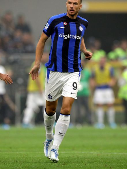 Edin Džeko photo
