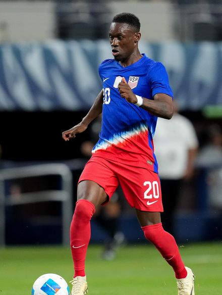 Folarin Balogun photo