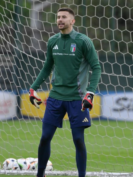 Guglielmo Vicario photo