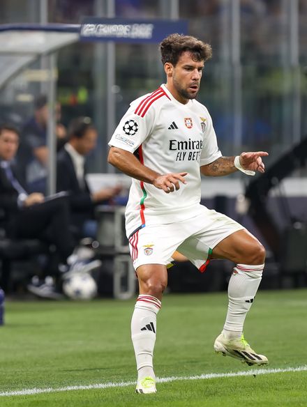 Juan Bernat photo