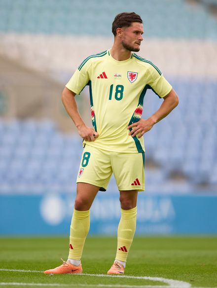 Liam Cullen photo