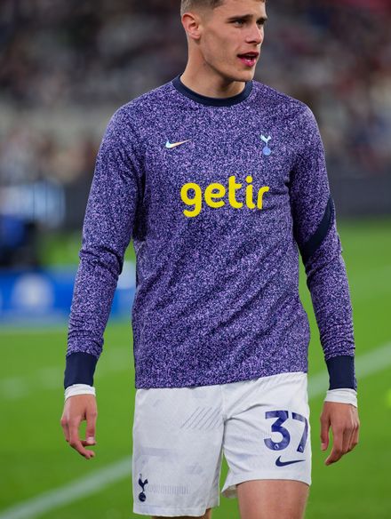 Micky van de Ven photo