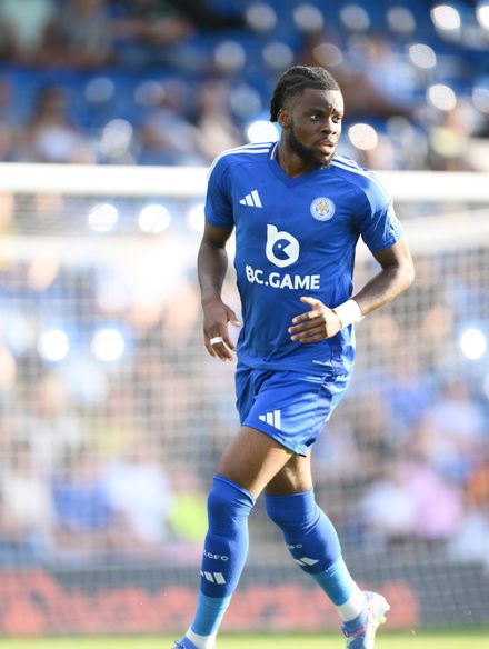 Stephy Mavididi photo