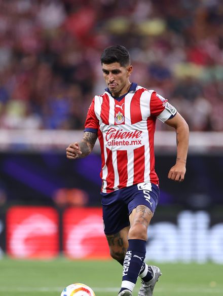 Víctor Andrés photo