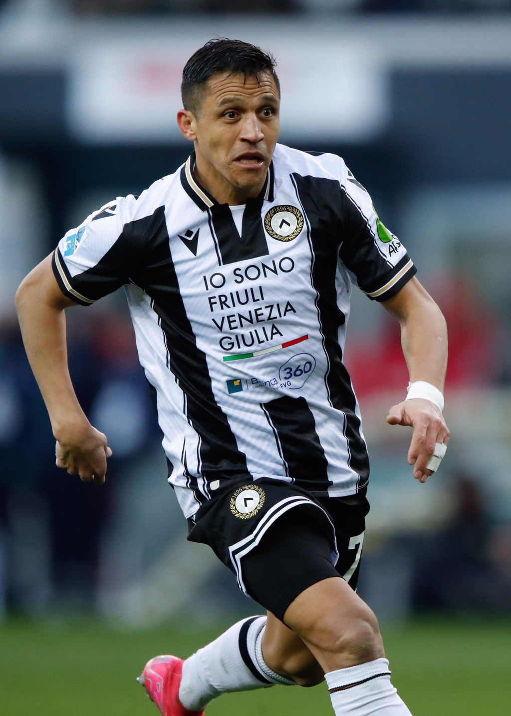 Alexis Sánchez photo