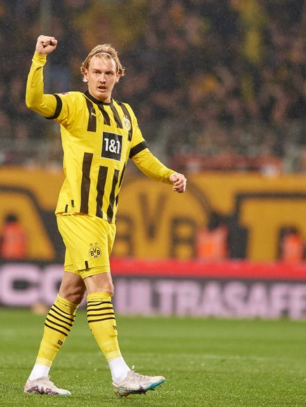 Julian Brandt photo