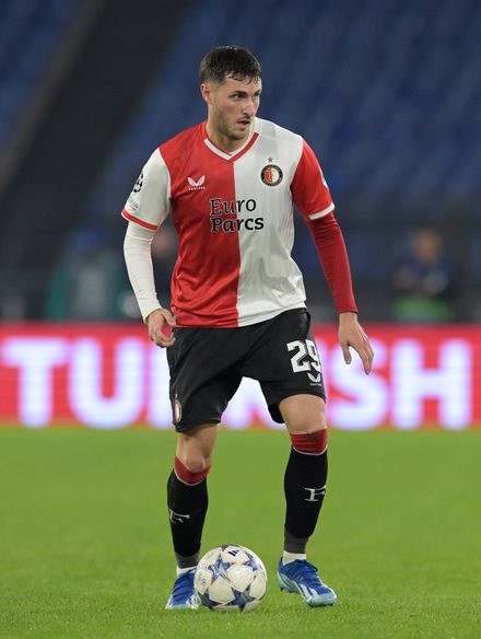 Santiago Giménez photo
