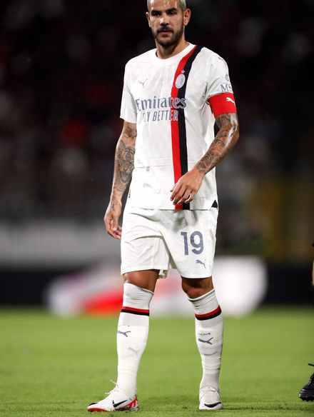 Theo Hernández photo