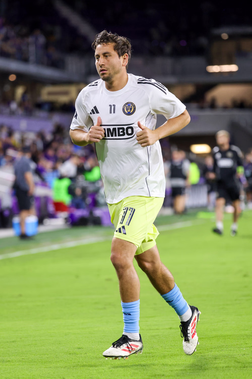 Alejandro Bedoya photo