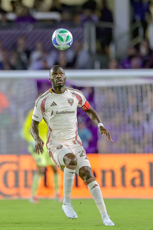 Christian Benteke photo