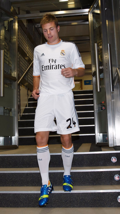 Illarramendi photo