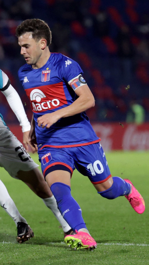 Lucas Menossi photo