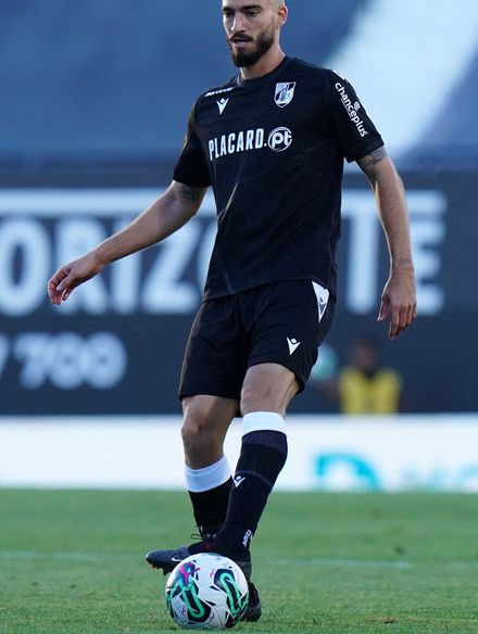 Mikel Villanueva photo