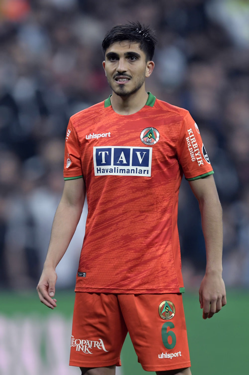 Umut Güneş photo
