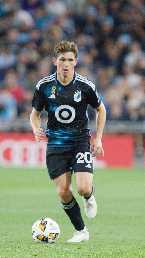 Wil Trapp photo