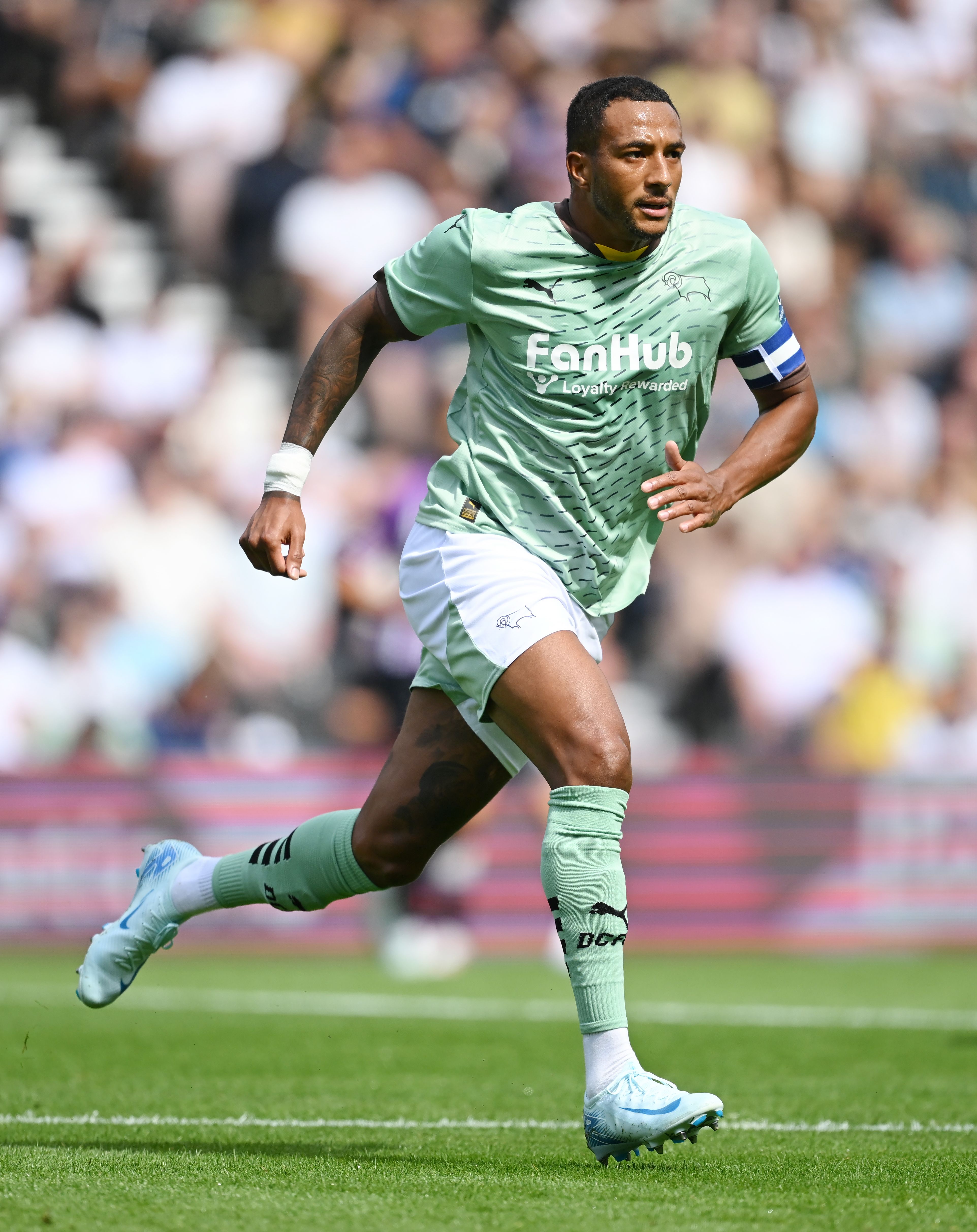 Nathaniel Mendez-Laing photo
