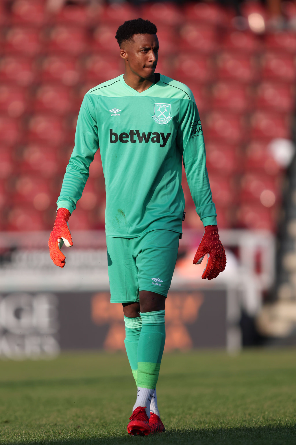 Nathan Trott photo