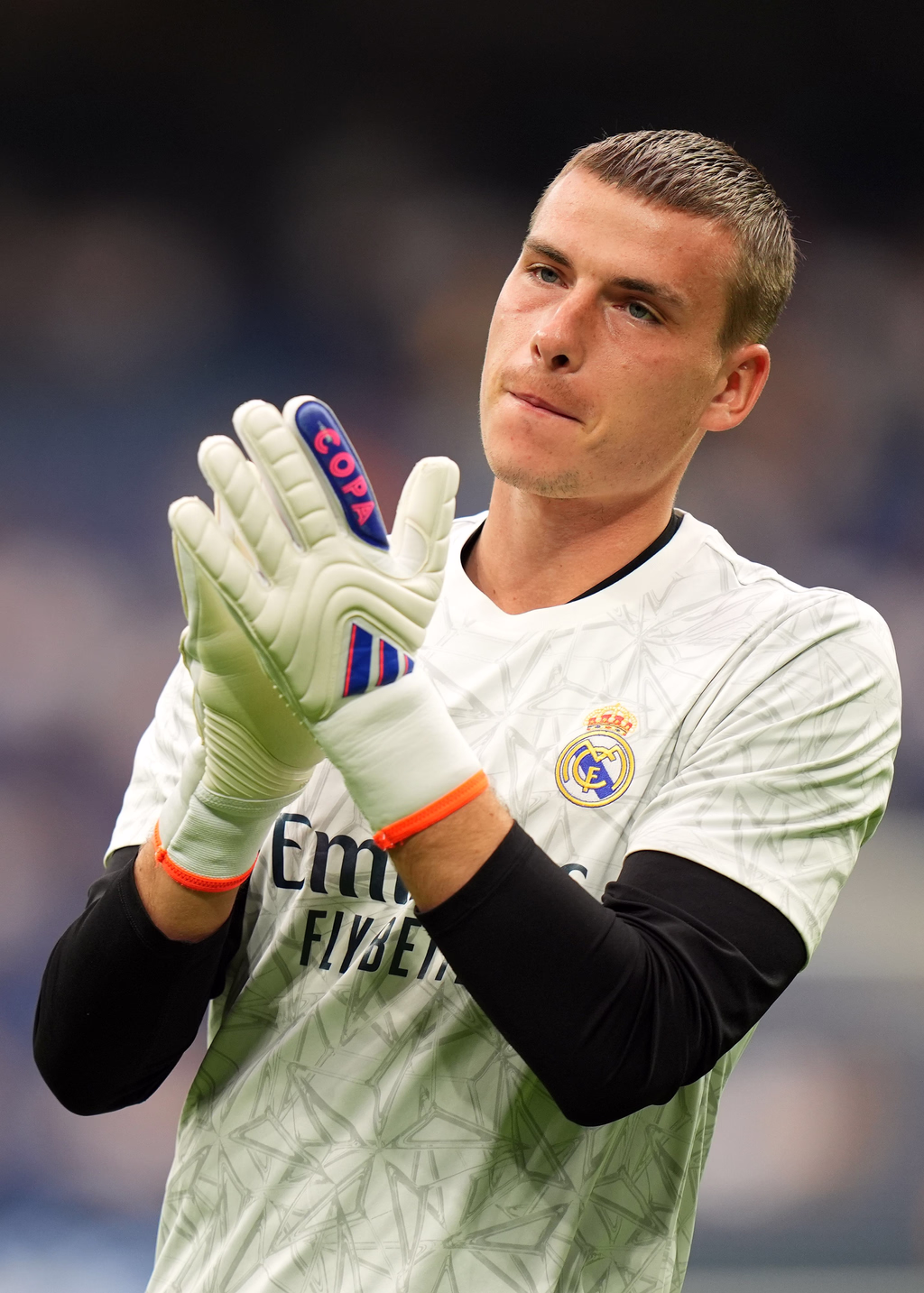 Andrii Lunin photo