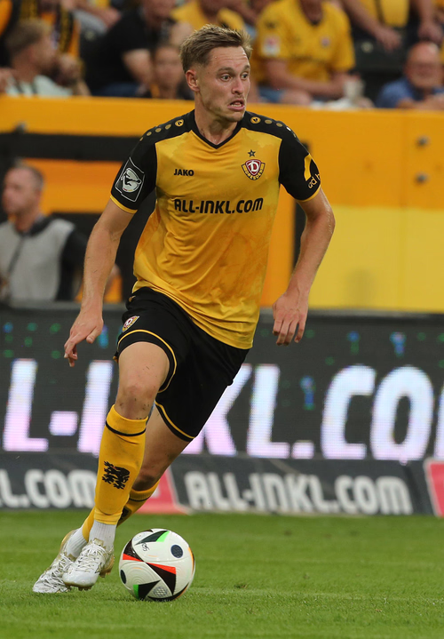Aljaž Casar photo