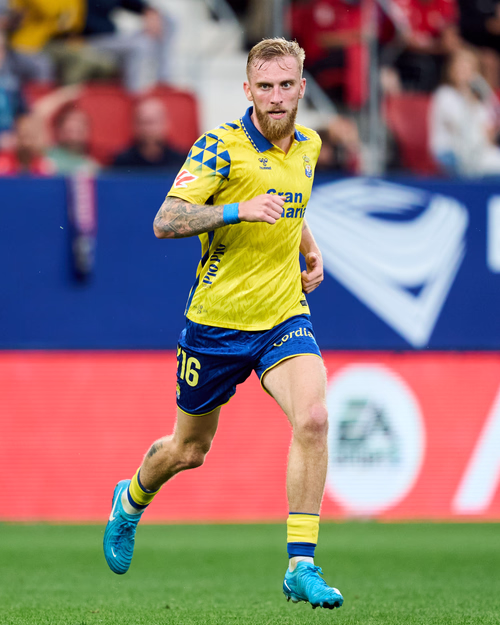 Oliver McBurnie photo